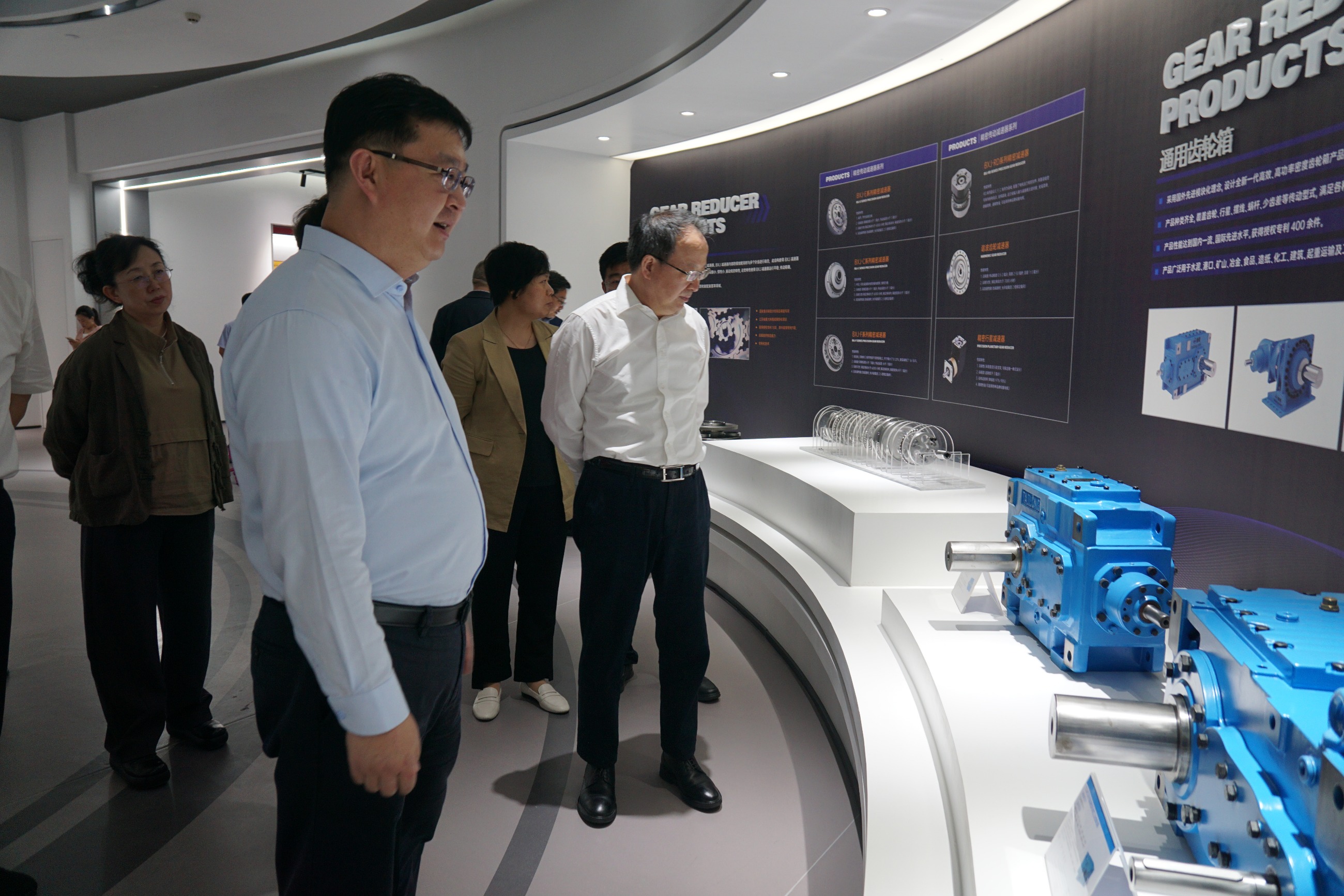 江蘇泰隆減速機(jī)股份有限公司 江蘇泰隆減速機(jī)股份有限公司